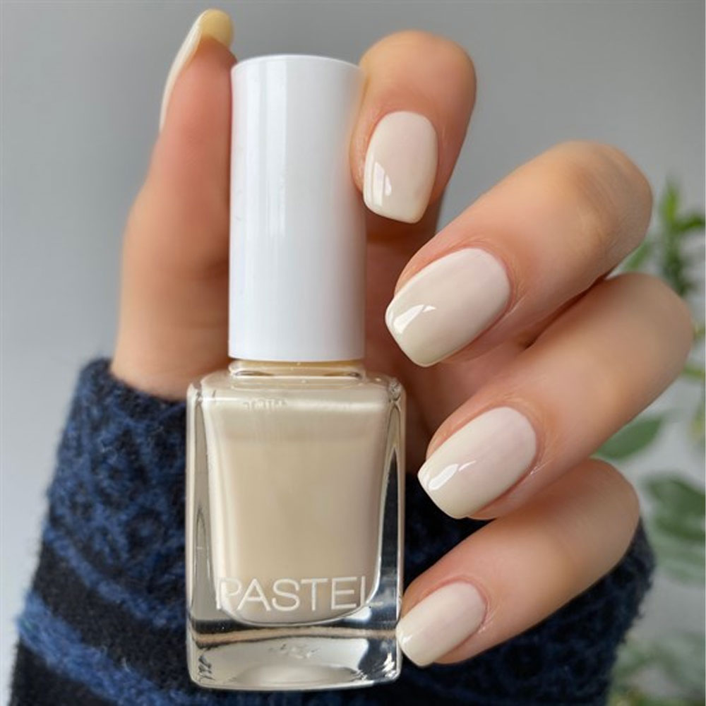 Pastel nails—candy mani inspiration for every skin tone | Woman & Home